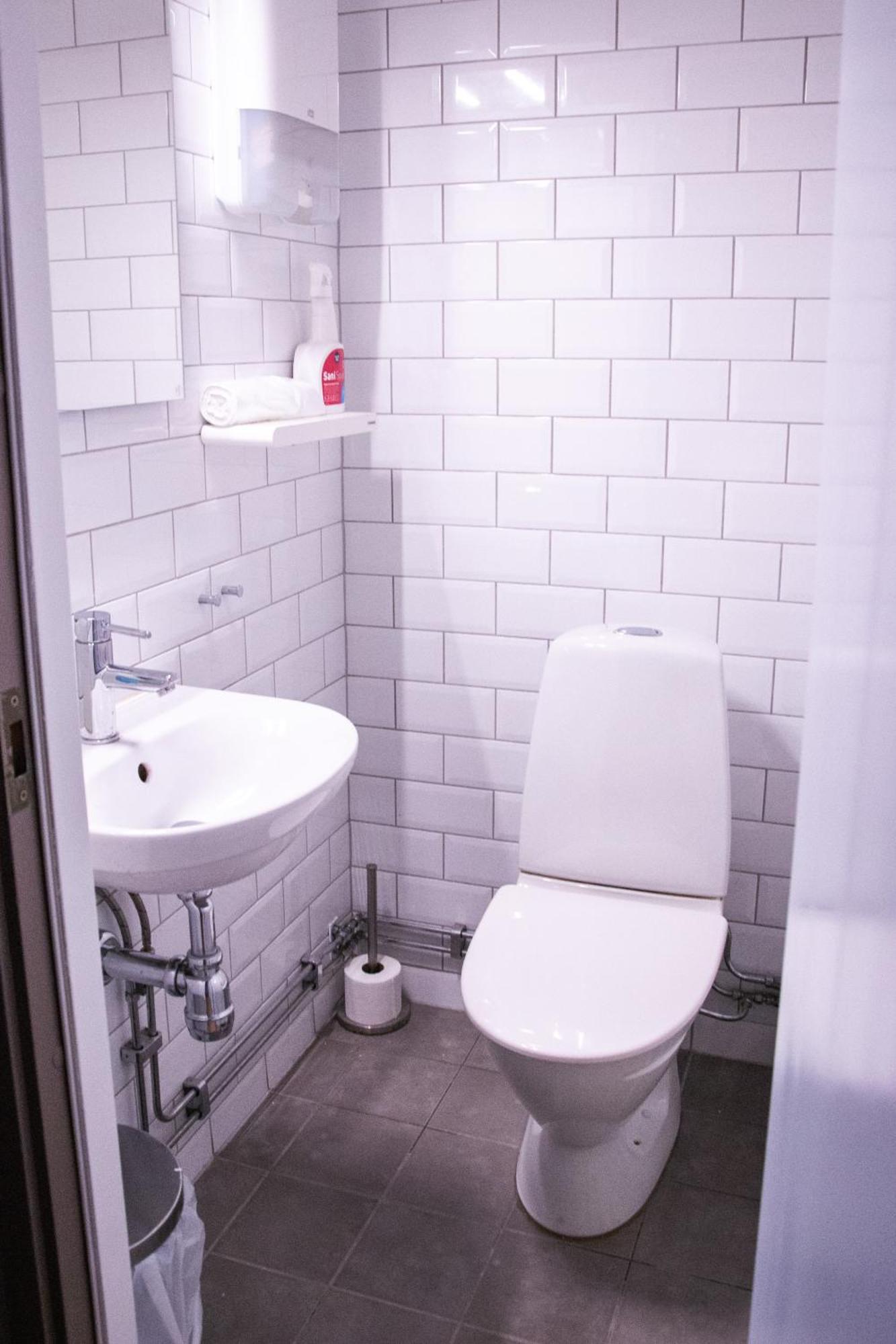 Adelsgatan Bed & Breakfast VBY Exterior foto